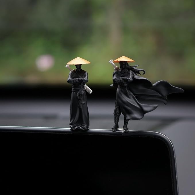3pcs Mini Samurai Statue Set – Japanese Samurai Figurine Ornaments for Car Dashboard & Desk Decor - Image 4